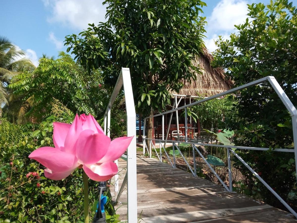 Thach Thao Homestay Mỹ Tho Eksteriør bilde